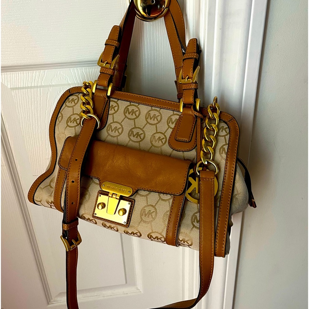 Michael Kors Leather Handle Crossbody Purse